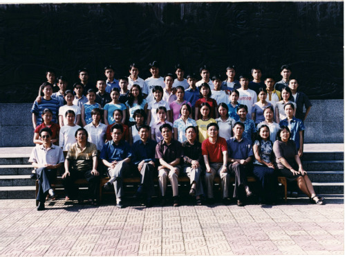 数学系二〇〇二届二班毕业照