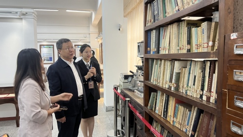 听取讲解 听取讲解