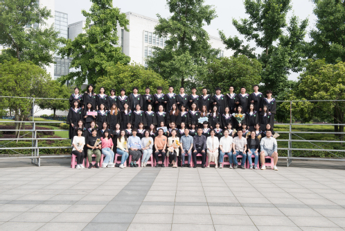 大健康管理学院2018级健康服务与管理专业毕业合影